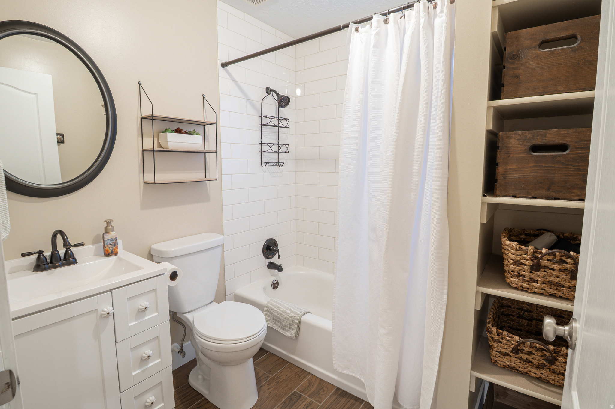 RASMUSSEN - Residential