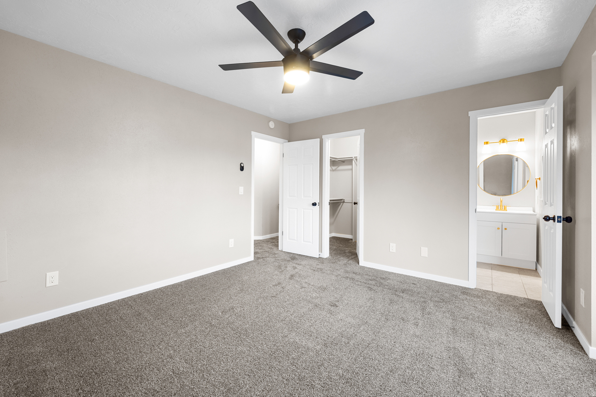 WHITE RAIL FARMS NO - Residential