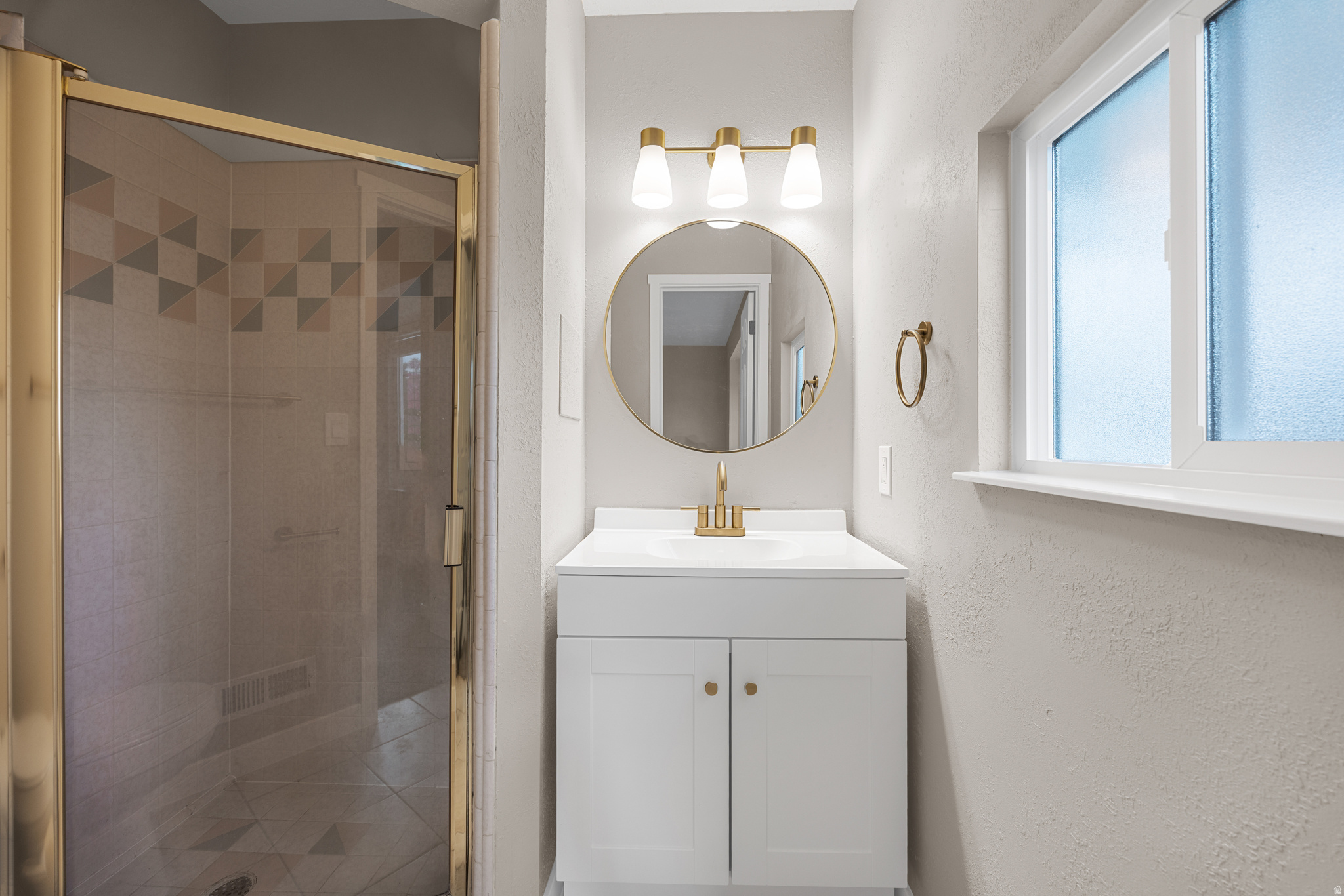 WHITE RAIL FARMS NO - Residential