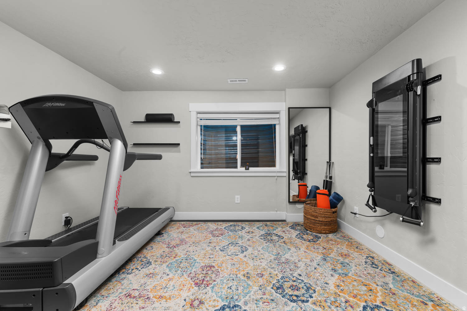 RIDGE - Residential