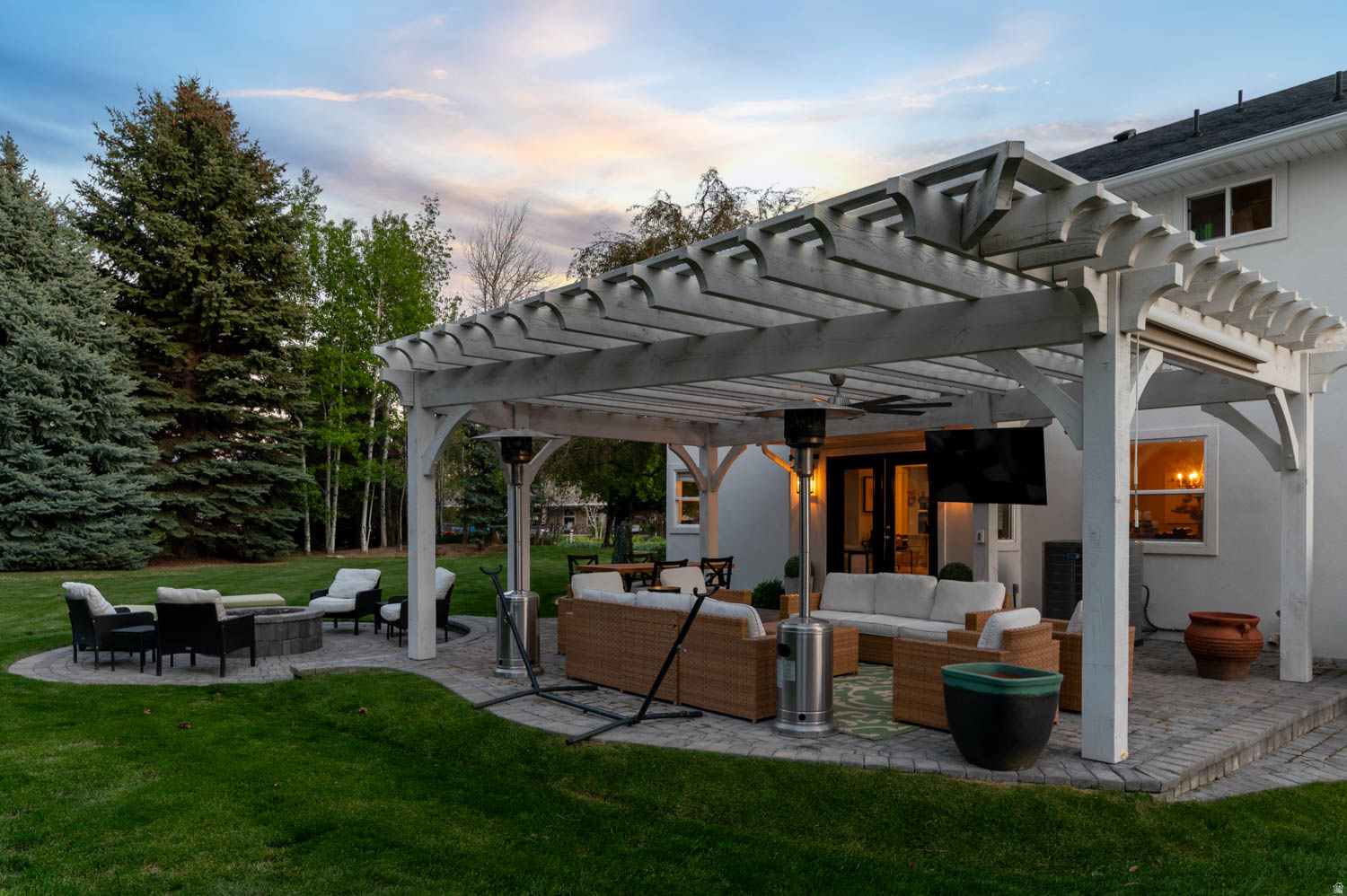 RIDGE - Residential