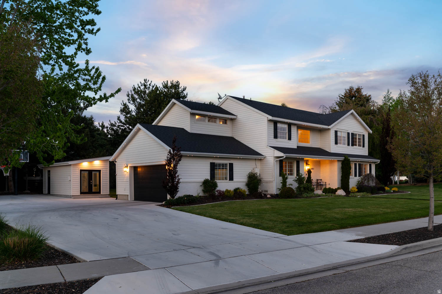 RIDGE - Residential