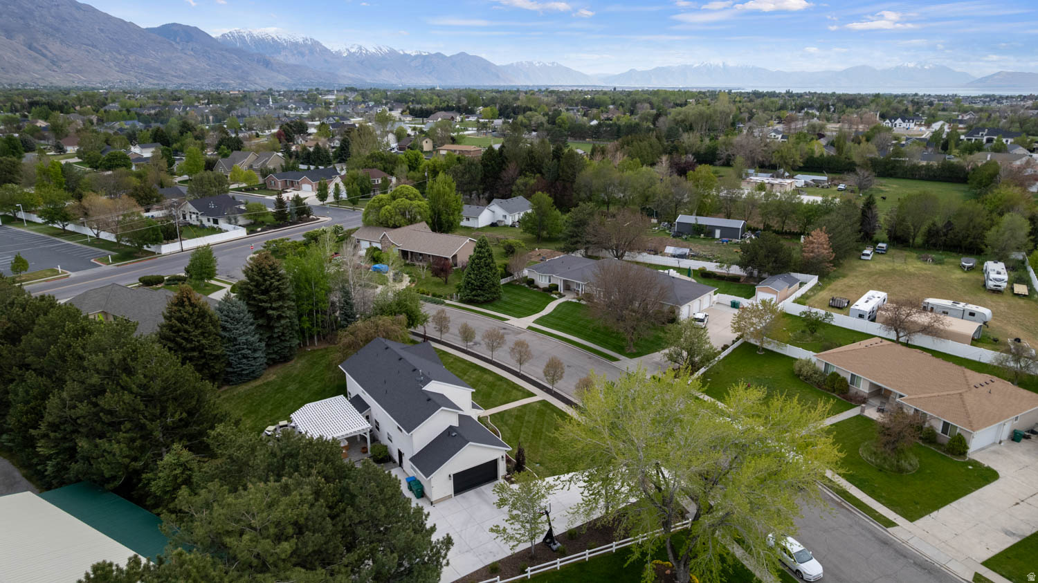 RIDGE - Residential