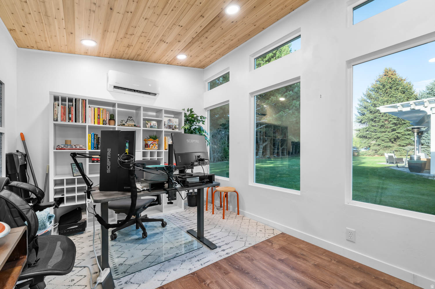RIDGE - Residential