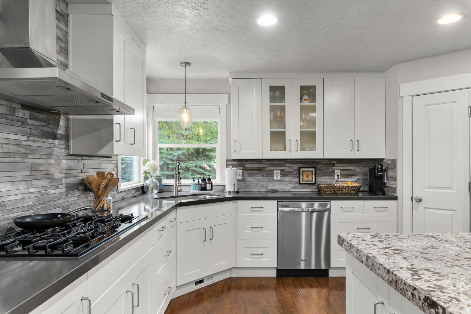 RIDGE - Residential