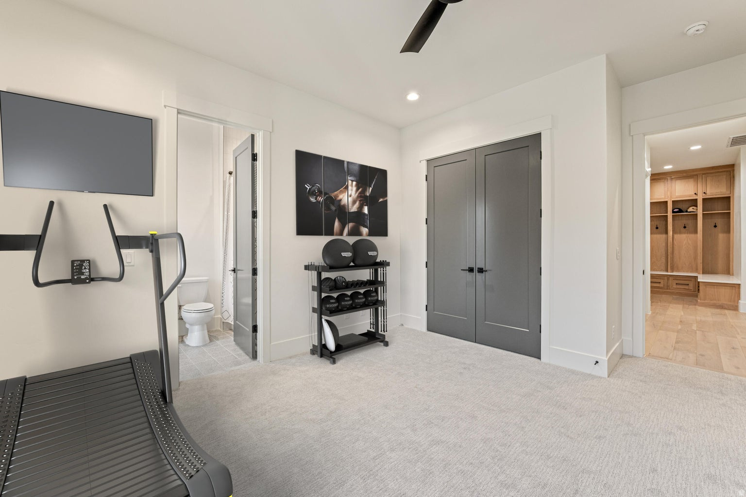 QUEENSRIDGE 2 - Residential