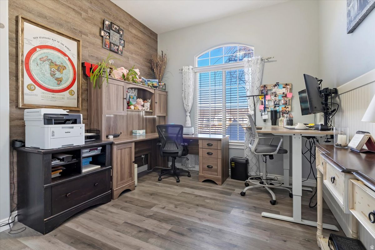 SOUTH WILLOW ESTATES - Residential