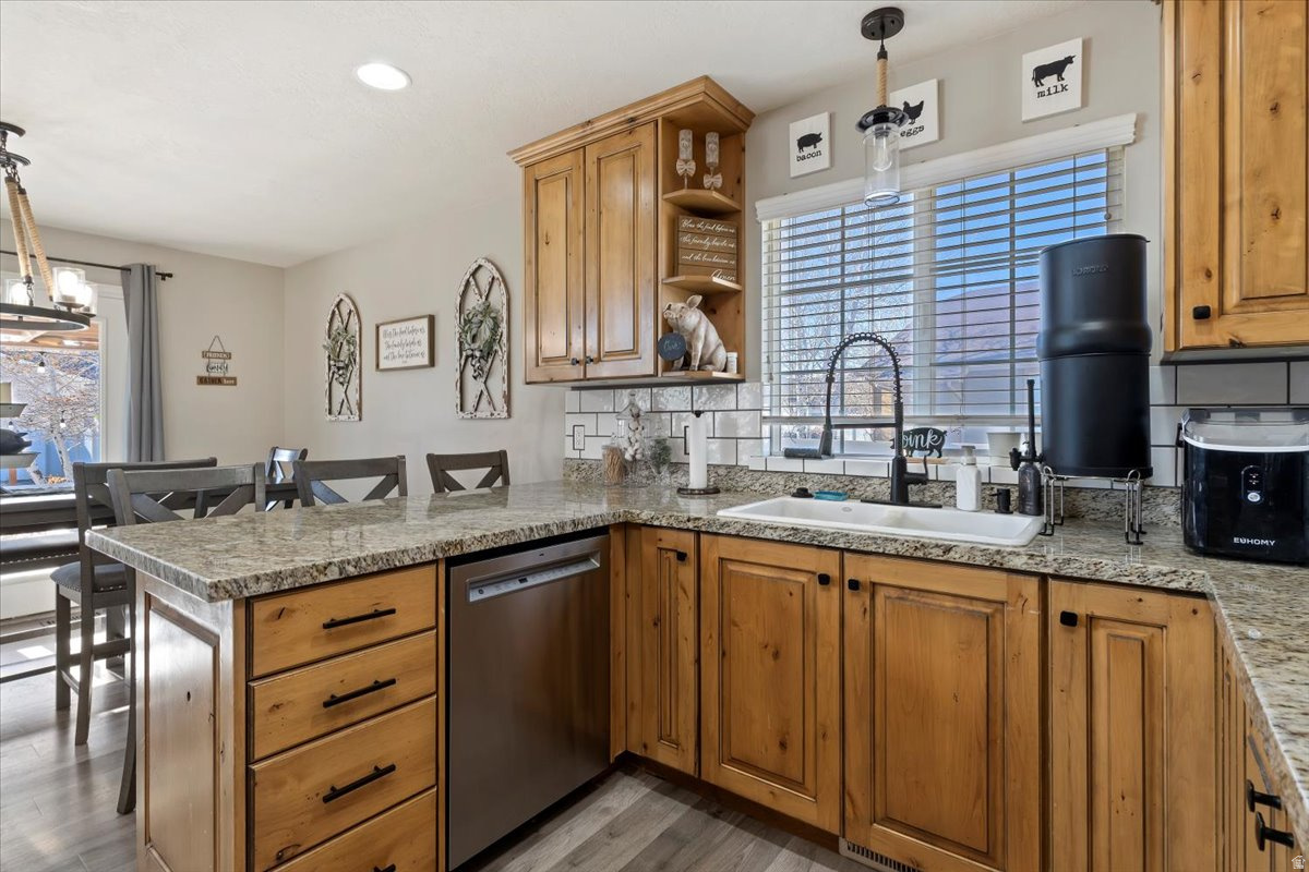 SOUTH WILLOW ESTATES - Residential