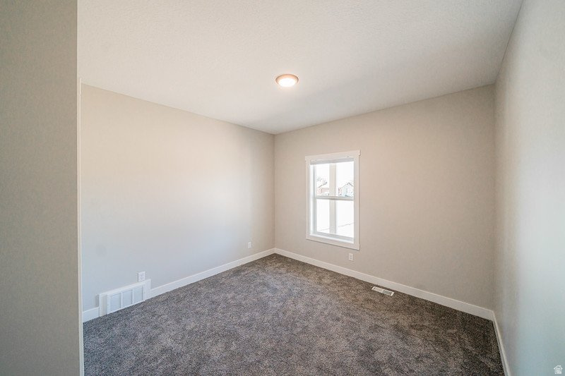 SMILING H - Residential