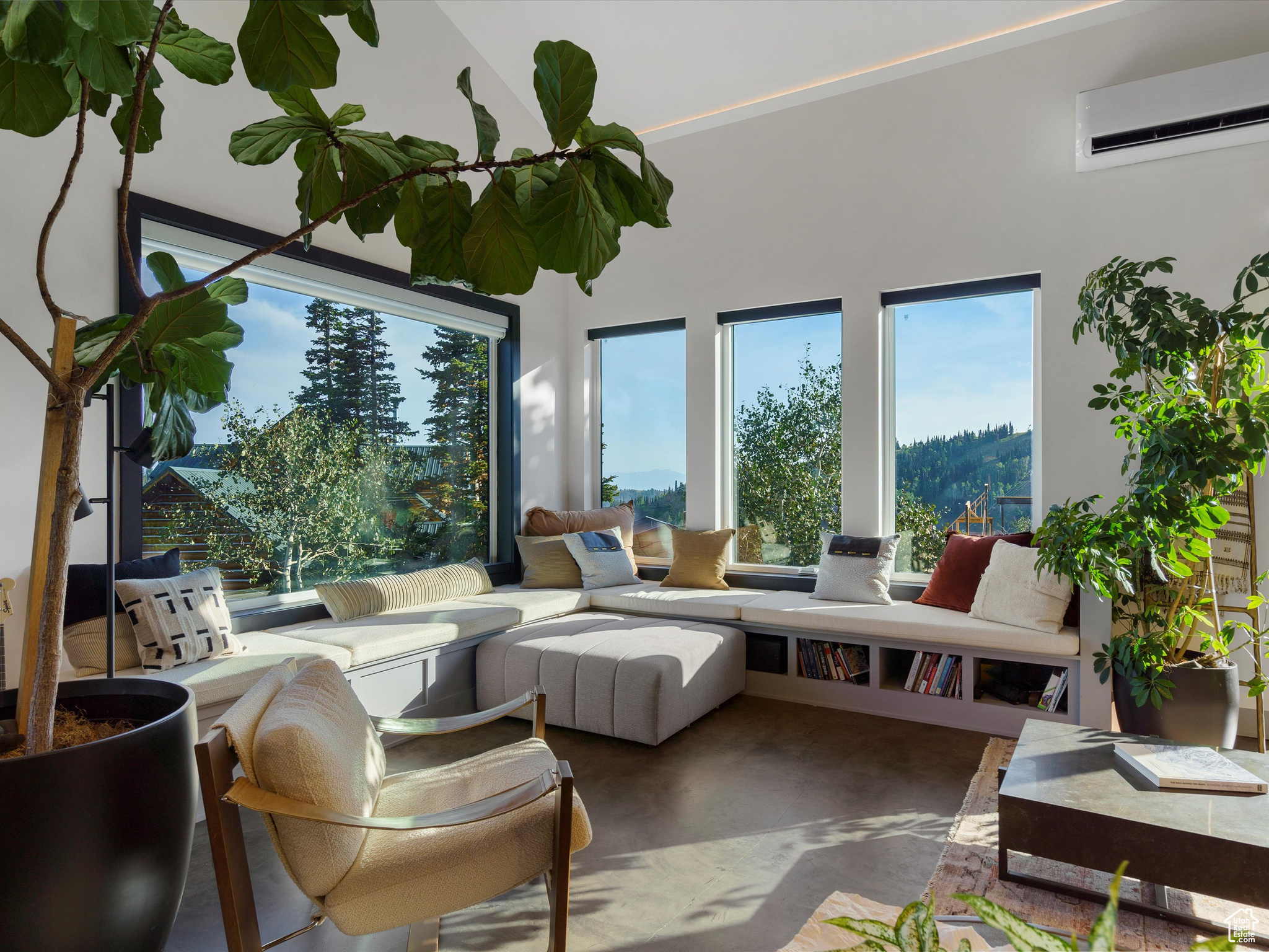 POWDER MOUNTAIN WEST - Residential