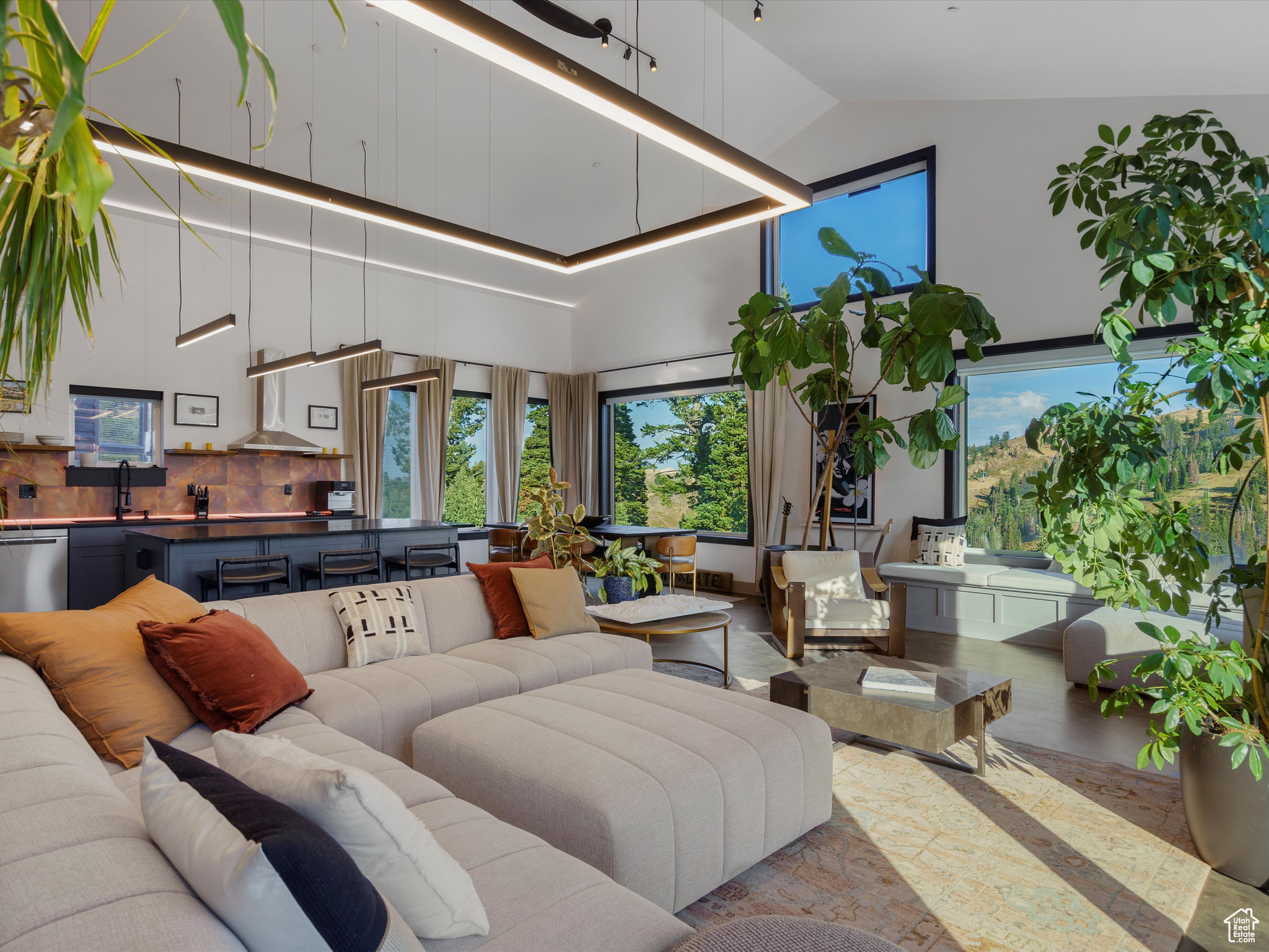 POWDER MOUNTAIN WEST - Residential