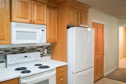 Tiny photo for 11025 S GRAPEVINE CV #B103, Sandy, UT 84070 (MLS # 2123813)