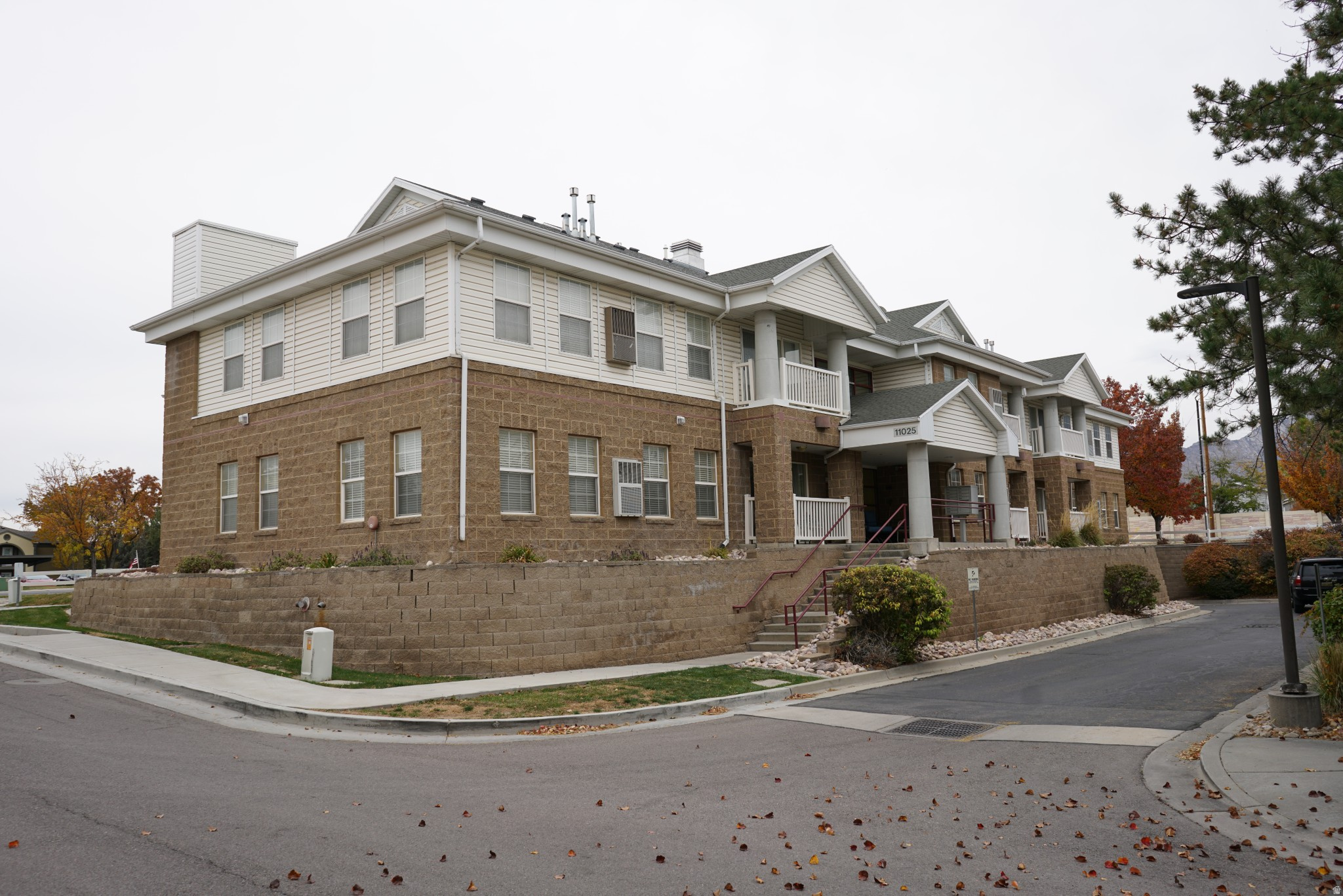 CRESCENT HEIGHTS CONDO - Residential