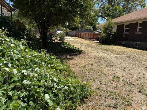 Tiny photo for 161 S 900 E, Salt Lake City, UT 84102 (MLS # 2091975)