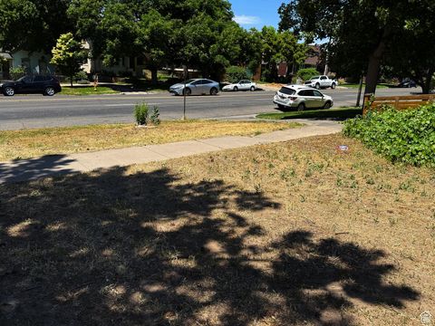 Tiny photo for 161 S 900 E, Salt Lake City, UT 84102 (MLS # 2091975)