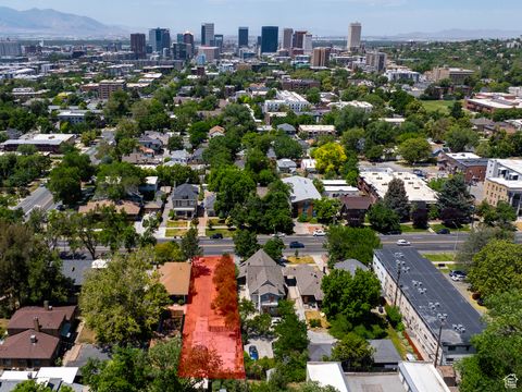 Photo of 161 S 900 E, Salt Lake City, UT 84102 (MLS # 2091975)