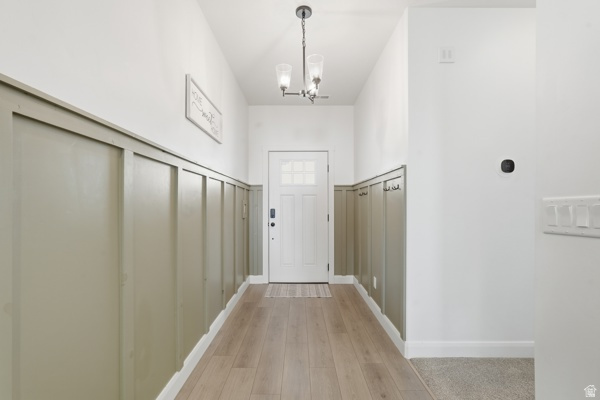 COUNTRY CLUB ESTATES - Residential