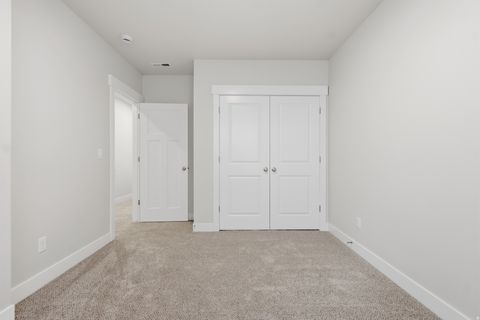 Tiny photo for 677 E 800 S ST S, Springville, UT 84663 (MLS # 2123553)