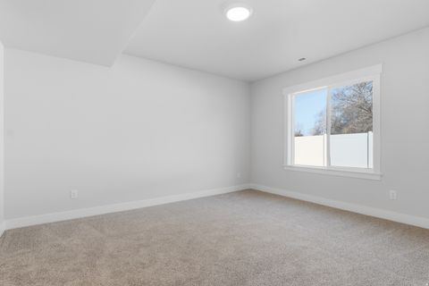 Tiny photo for 677 E 800 S ST S, Springville, UT 84663 (MLS # 2123553)