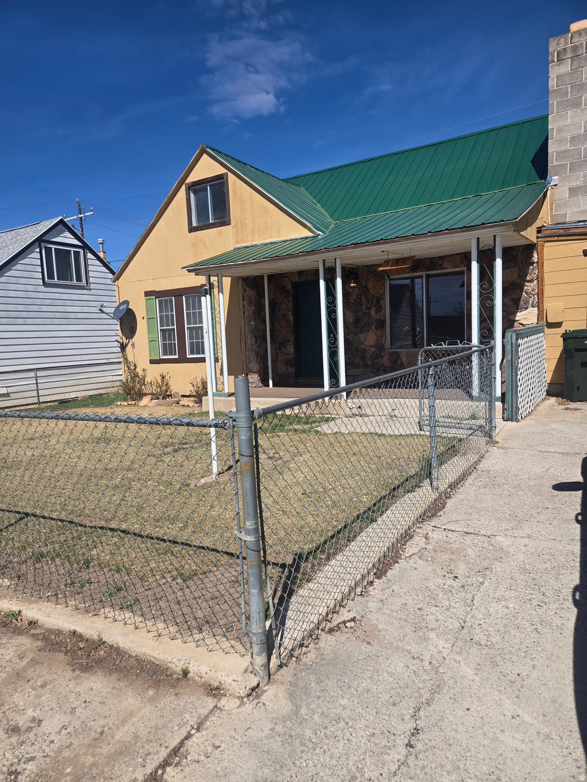 DRAGERTON SUB - Residential Lease