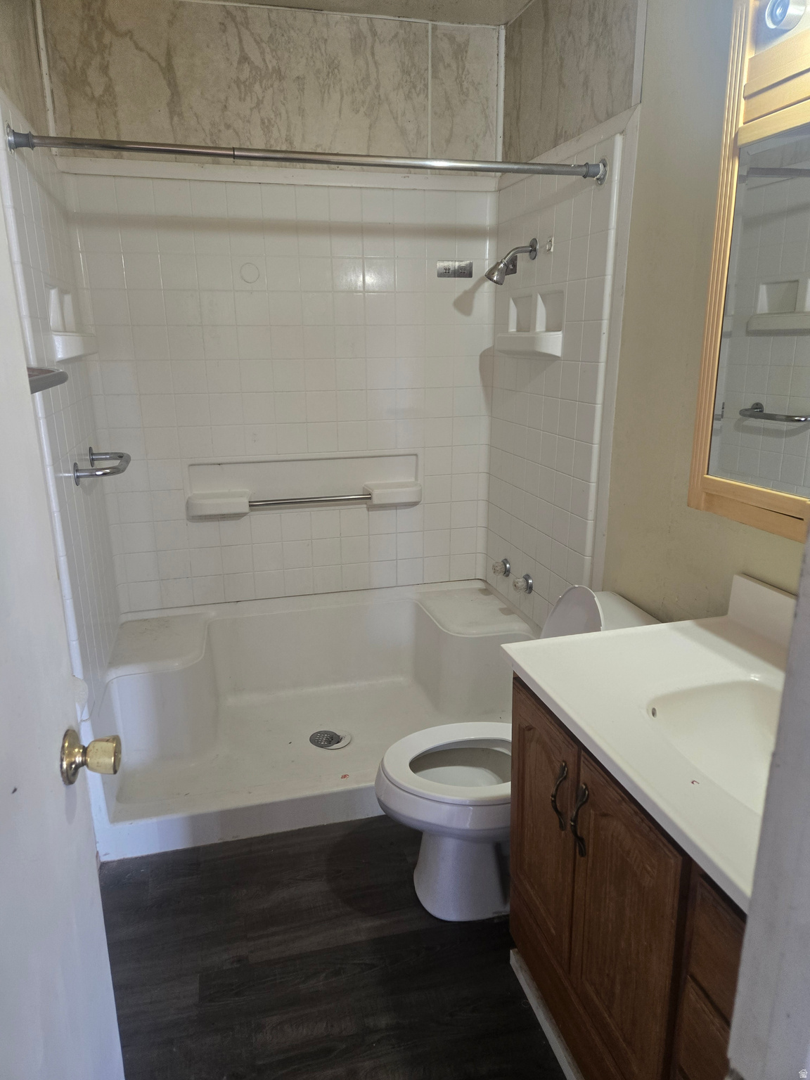 DRAGERTON SUB - Residential Lease