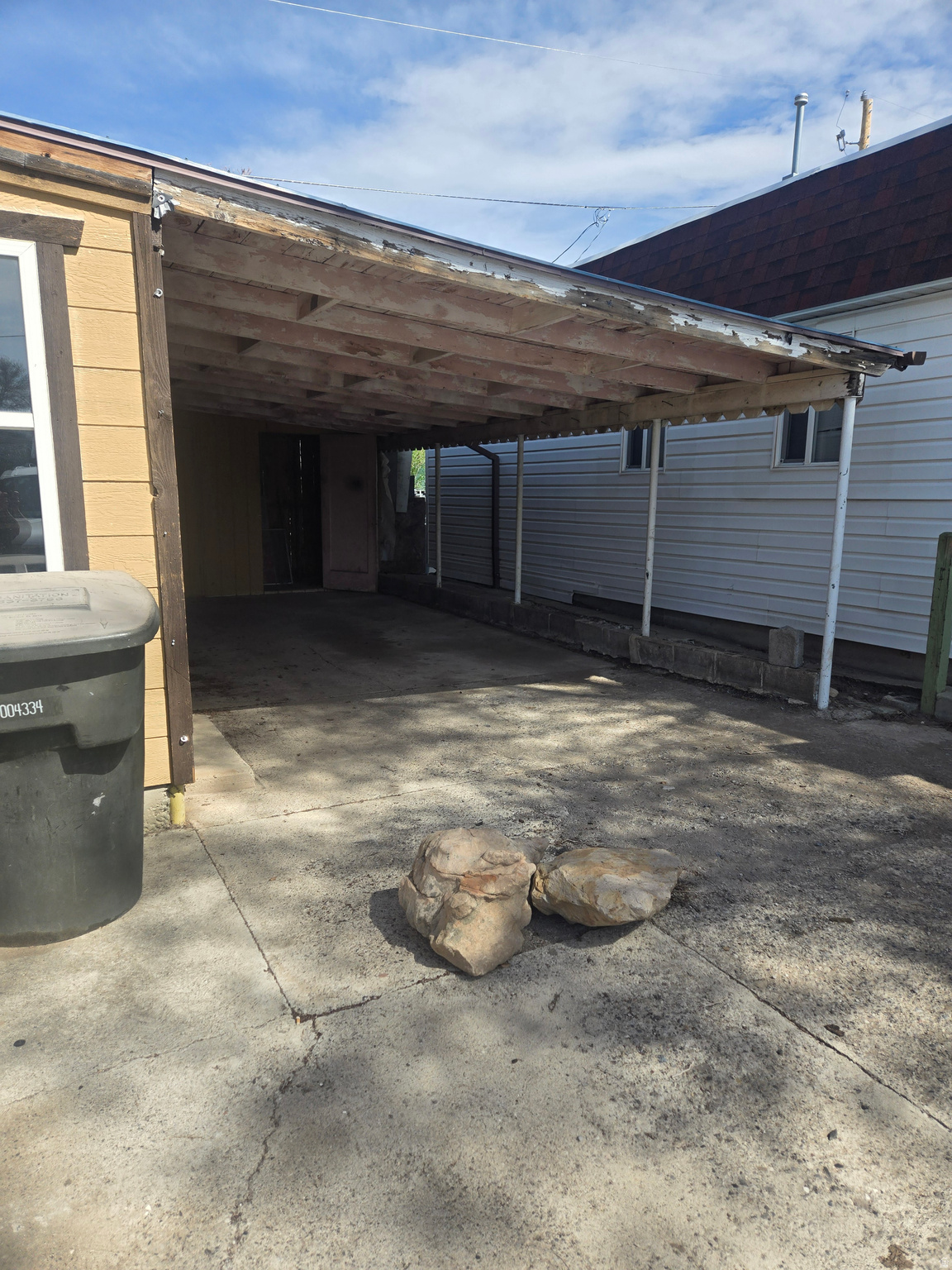 DRAGERTON SUB - Residential Lease