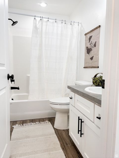 Tiny photo for 218 E 200 S, Aurora, UT 84620 (MLS # 2127578)