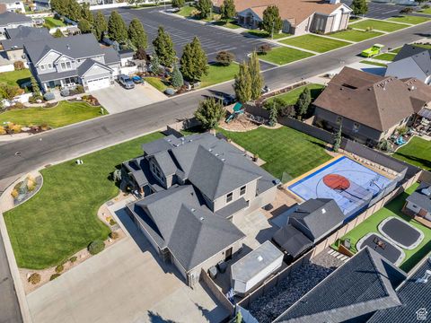 Tiny photo for 764 N BURKE LN, Elk Ridge, UT 84651 (MLS # 2116218)