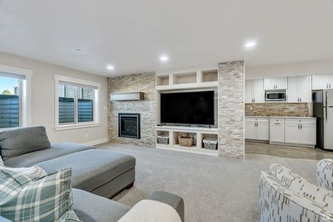 Tiny photo for 764 N BURKE LN, Elk Ridge, UT 84651 (MLS # 2116218)
