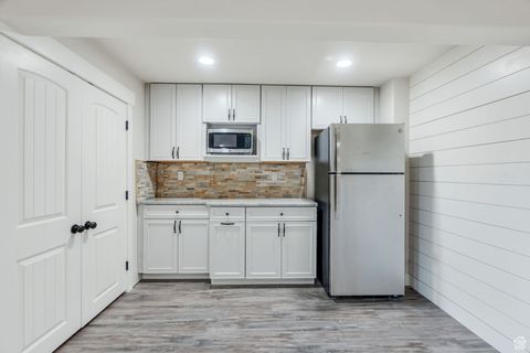 Tiny photo for 764 N BURKE LN, Elk Ridge, UT 84651 (MLS # 2116218)