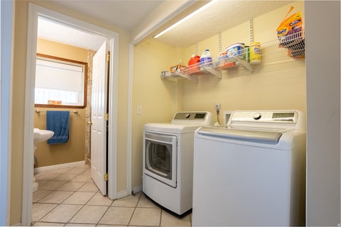 Tiny photo for 4375 W 1550 S, Syracuse, UT 84075 (MLS # 2186981)