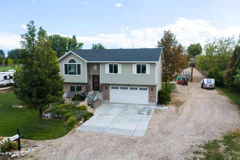 Tiny photo for 4375 W 1550 S, Syracuse, UT 84075 (MLS # 2186981)
