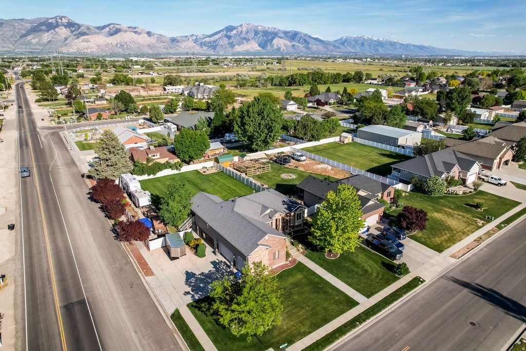 Photo of 1960 N 3450 W, Plain City, UT 84404 (MLS # 2158309)