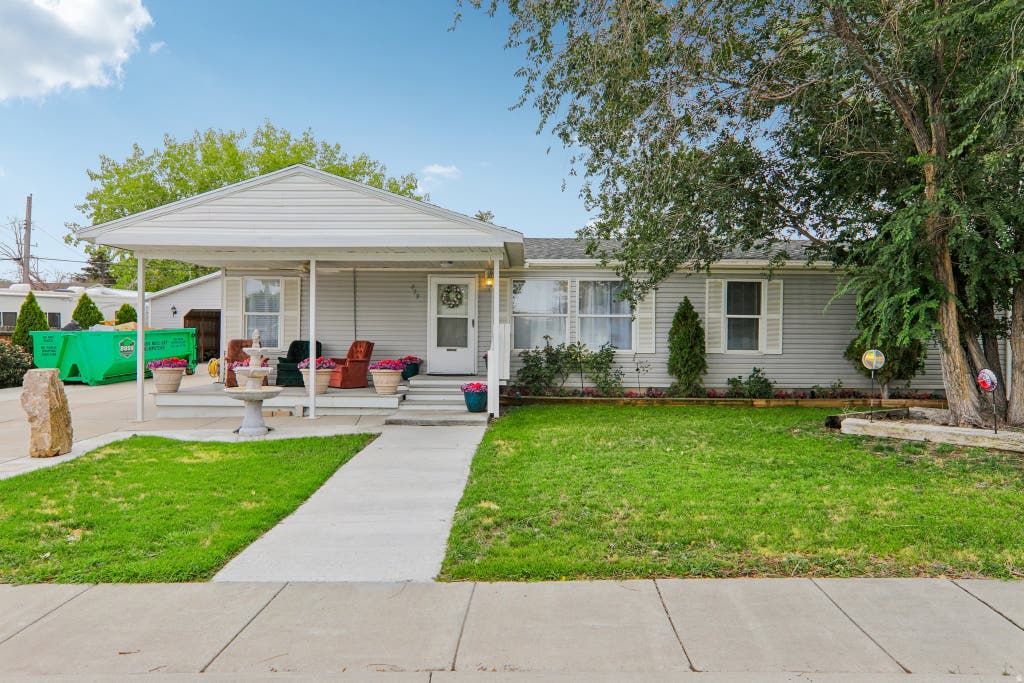 Photo of 459 W RICHARD ST, Grantsville, UT 84029 (MLS # 2179345)