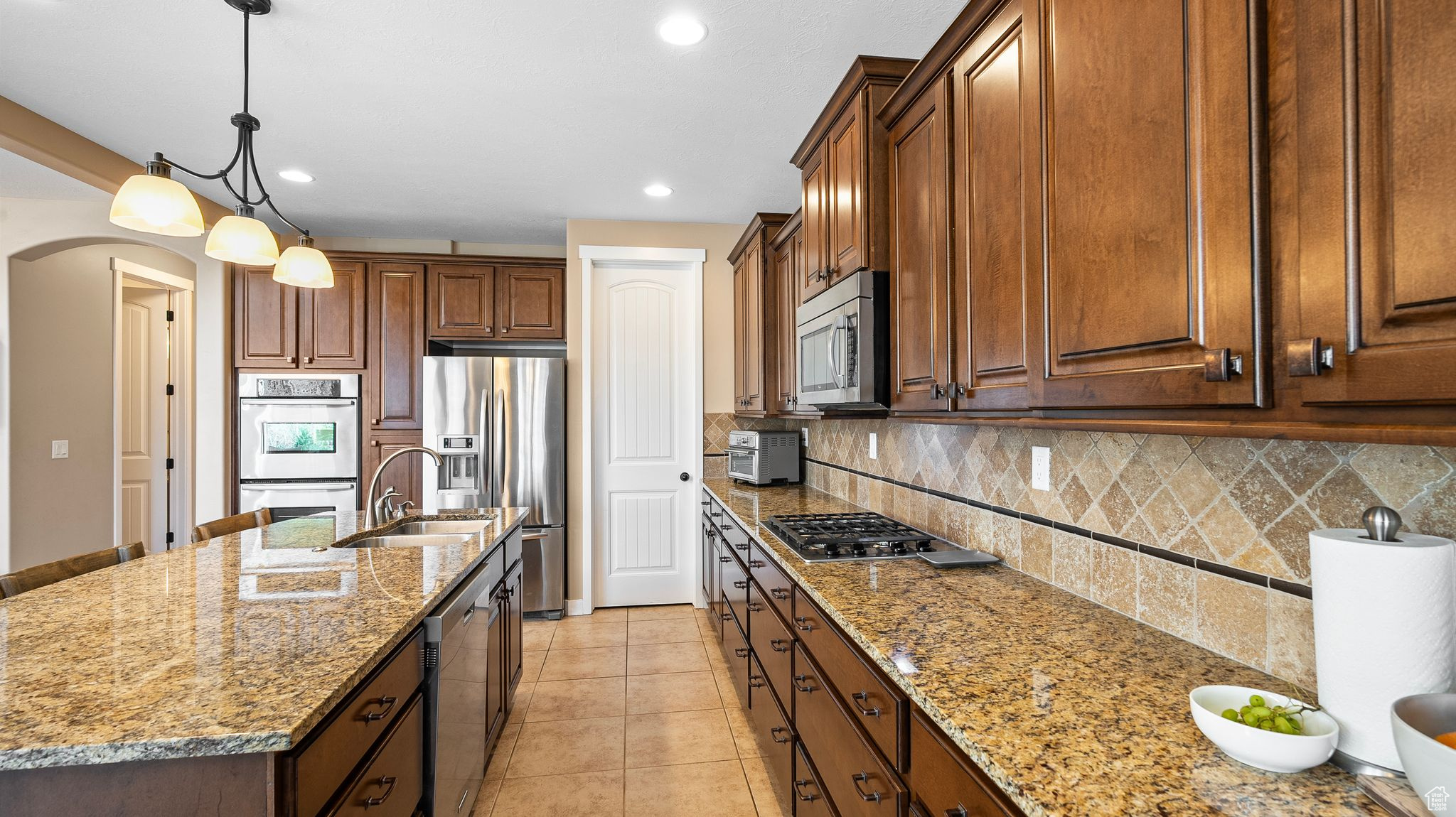 69 W Grove Creek Cir, Farmington, Utah image 18