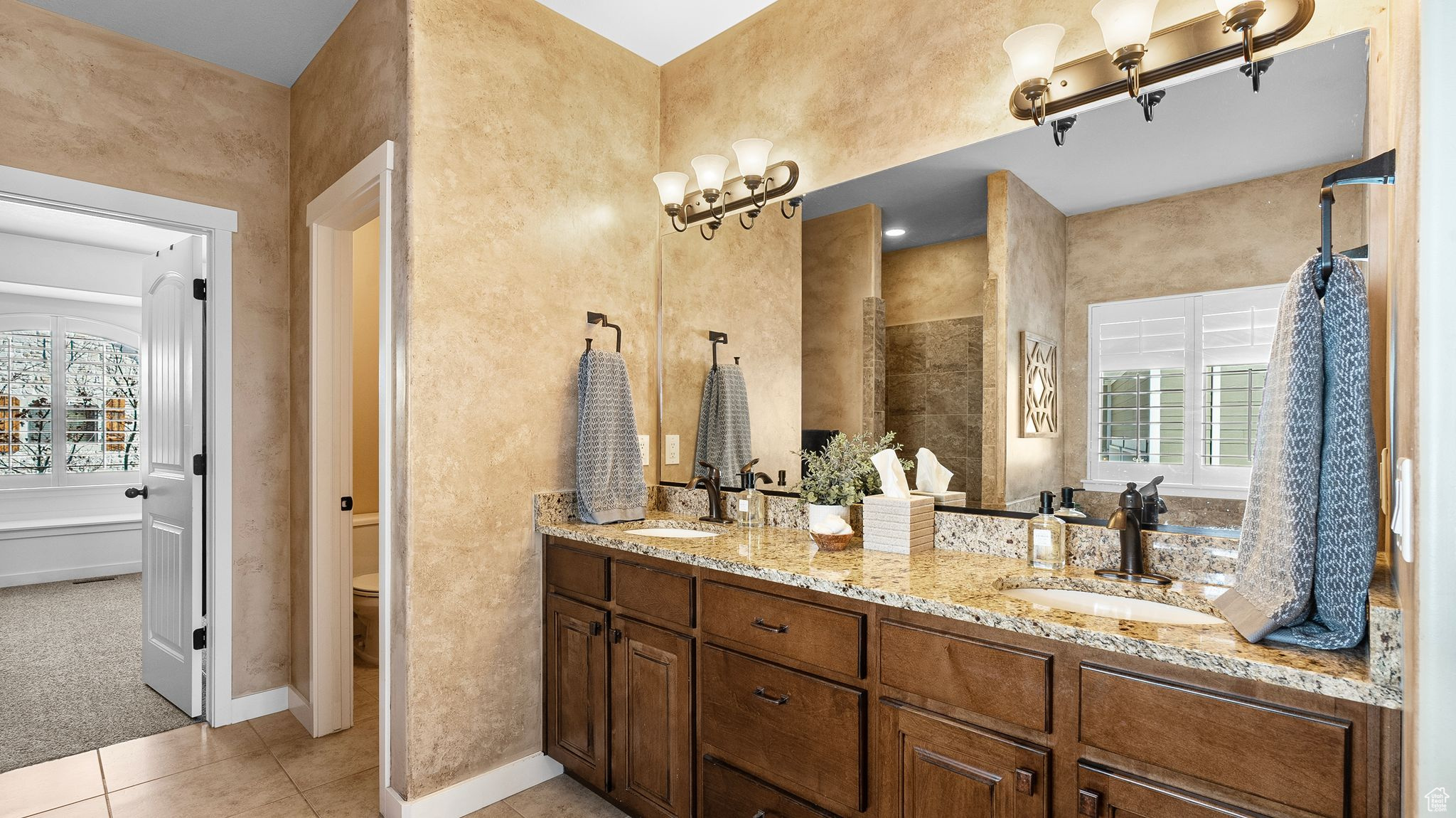 69 W Grove Creek Cir, Farmington, Utah image 23