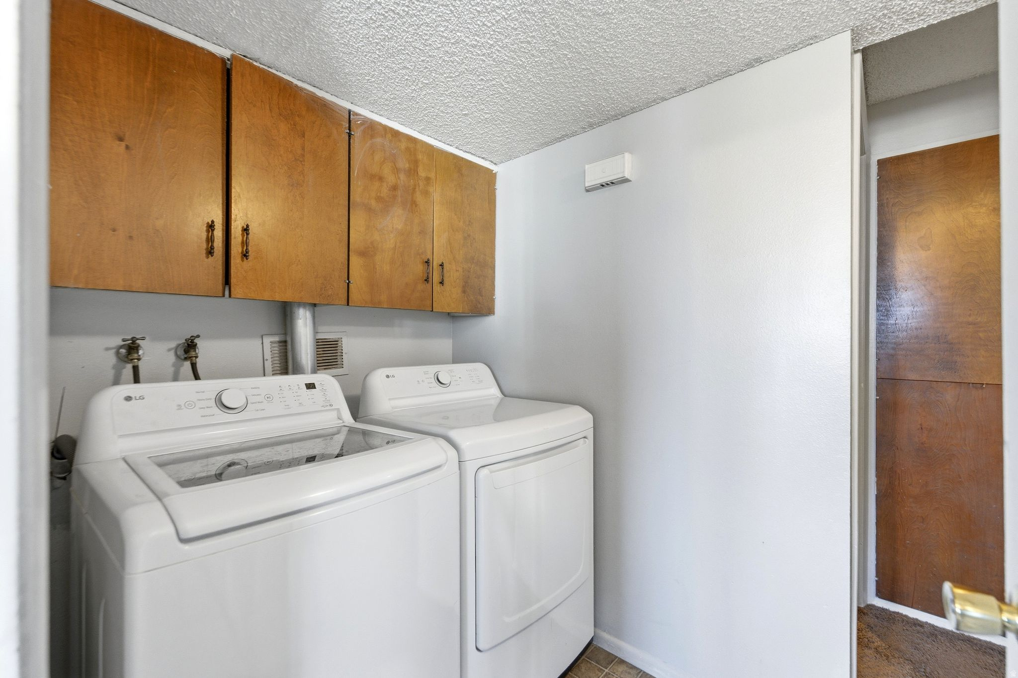 STAGHORN ESTATES SUBDIVISION - Residential Income
