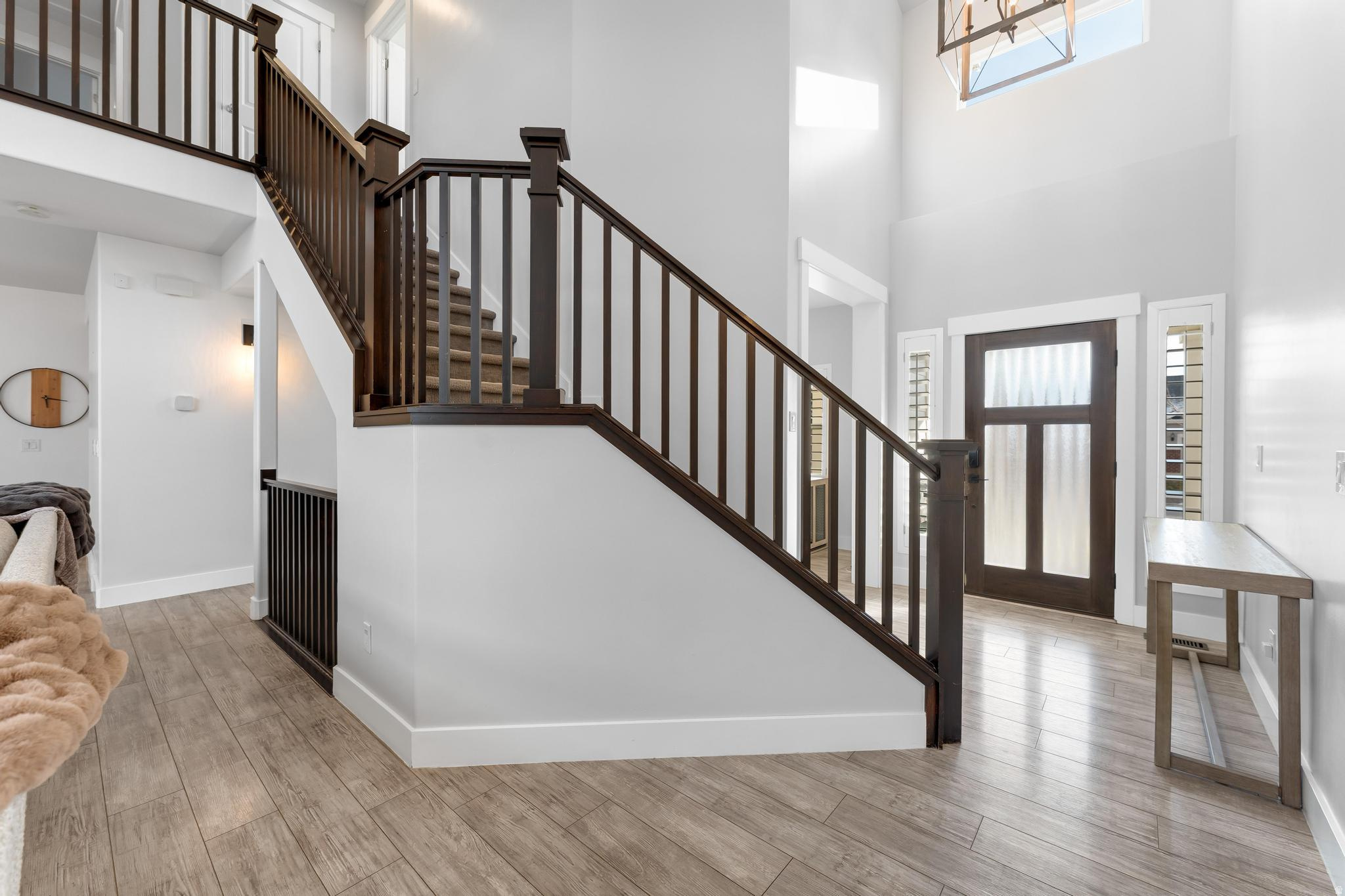 MOUNTAIN VISTA - Residential