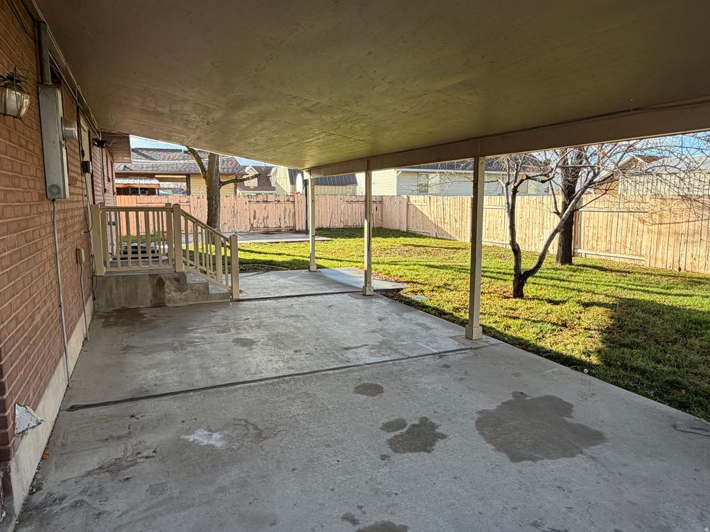 Photo of 560 S 100 W, Tremonton, UT 84337 (MLS # 2130108)