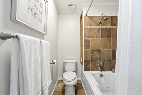 Tiny photo for 340 S GARY WAY E, North Salt Lake, UT 84054 (MLS # 2173441)