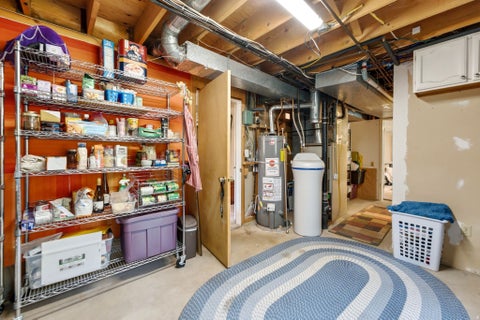 Tiny photo for 340 S GARY WAY E, North Salt Lake, UT 84054 (MLS # 2173441)