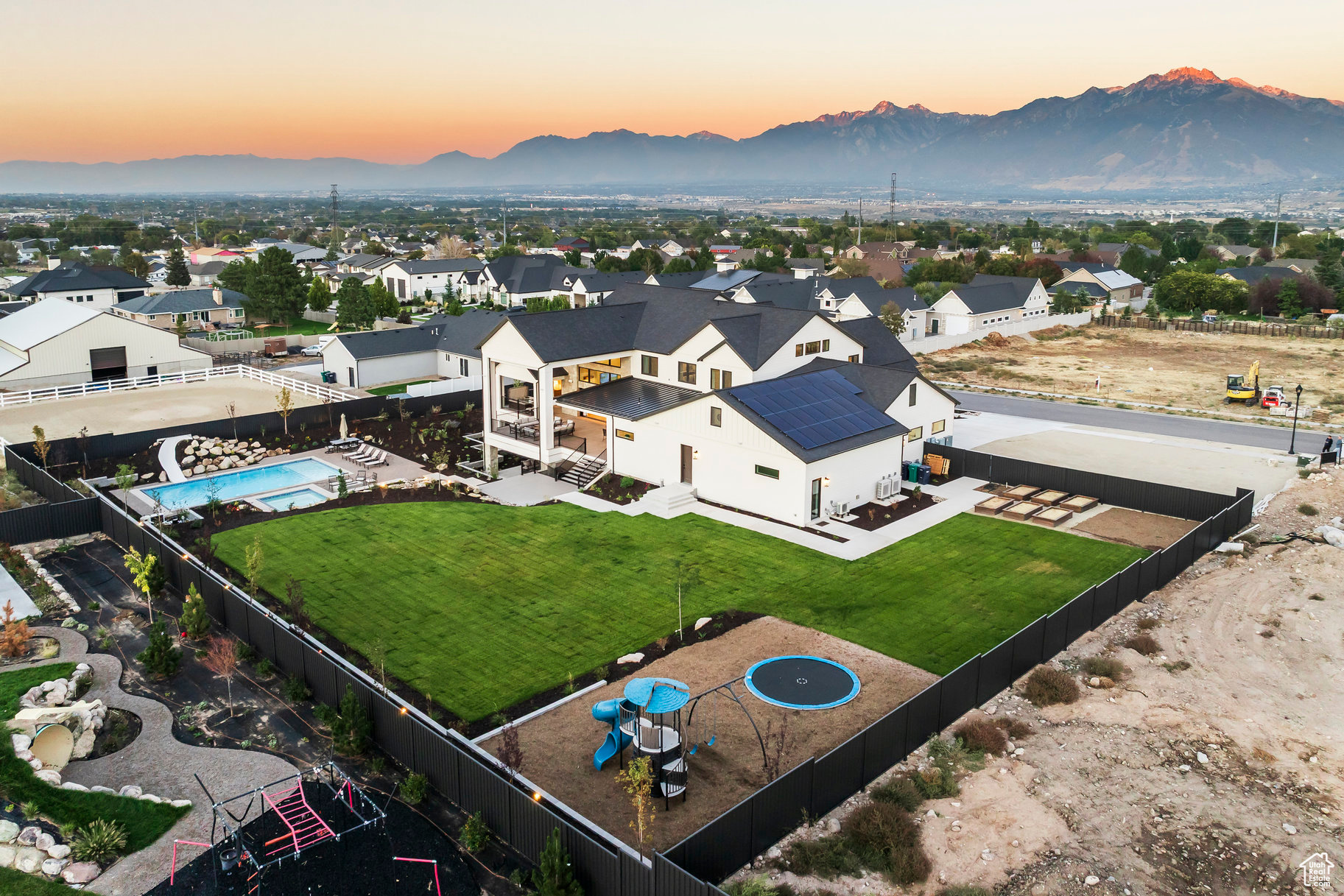 RIDGE ESTATES SUBDIVISION - Residential