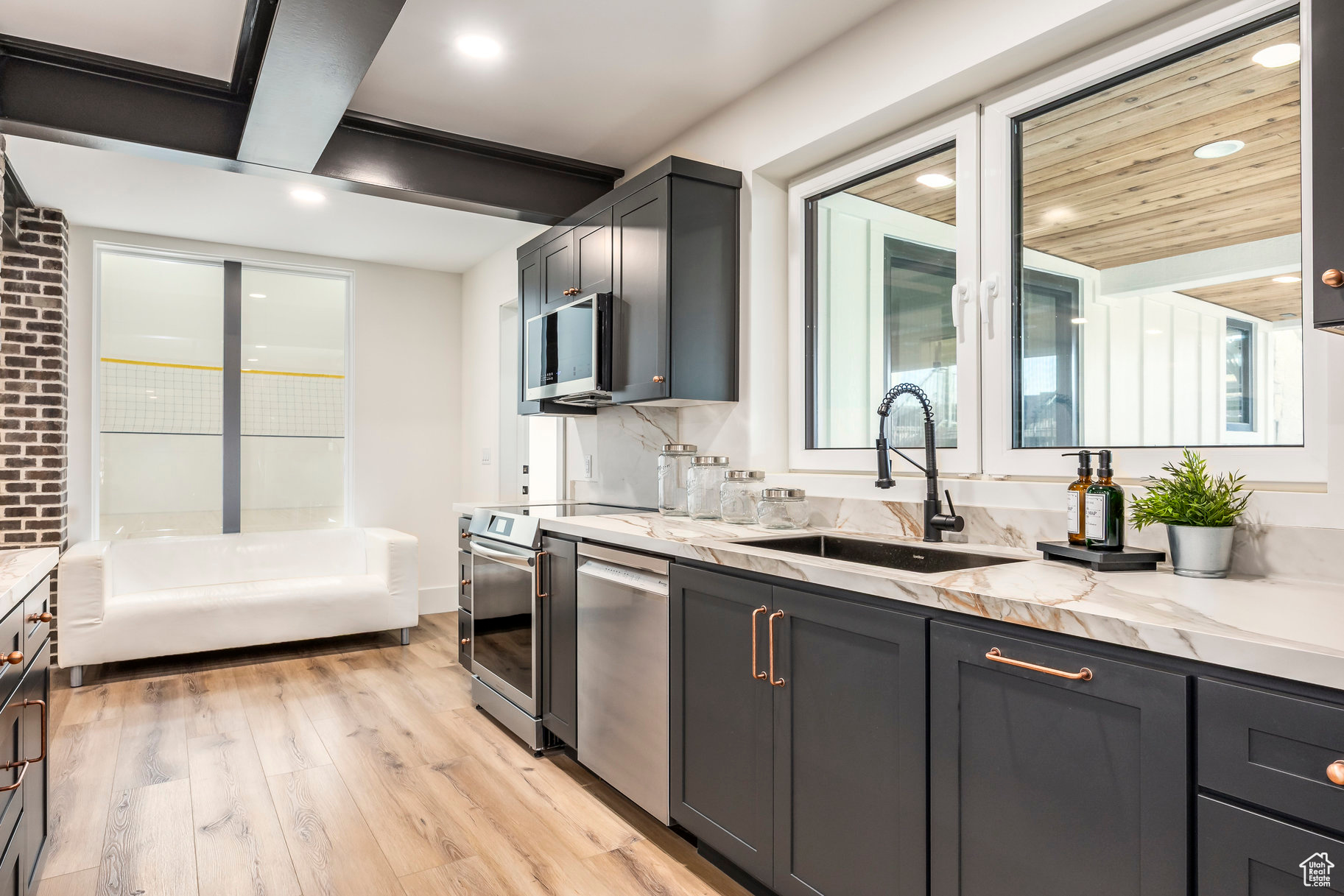 RIDGE ESTATES SUBDIVISION - Residential