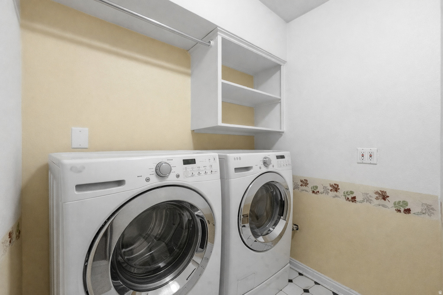 LOT 7 PLAT B TIMPRDG - Residential