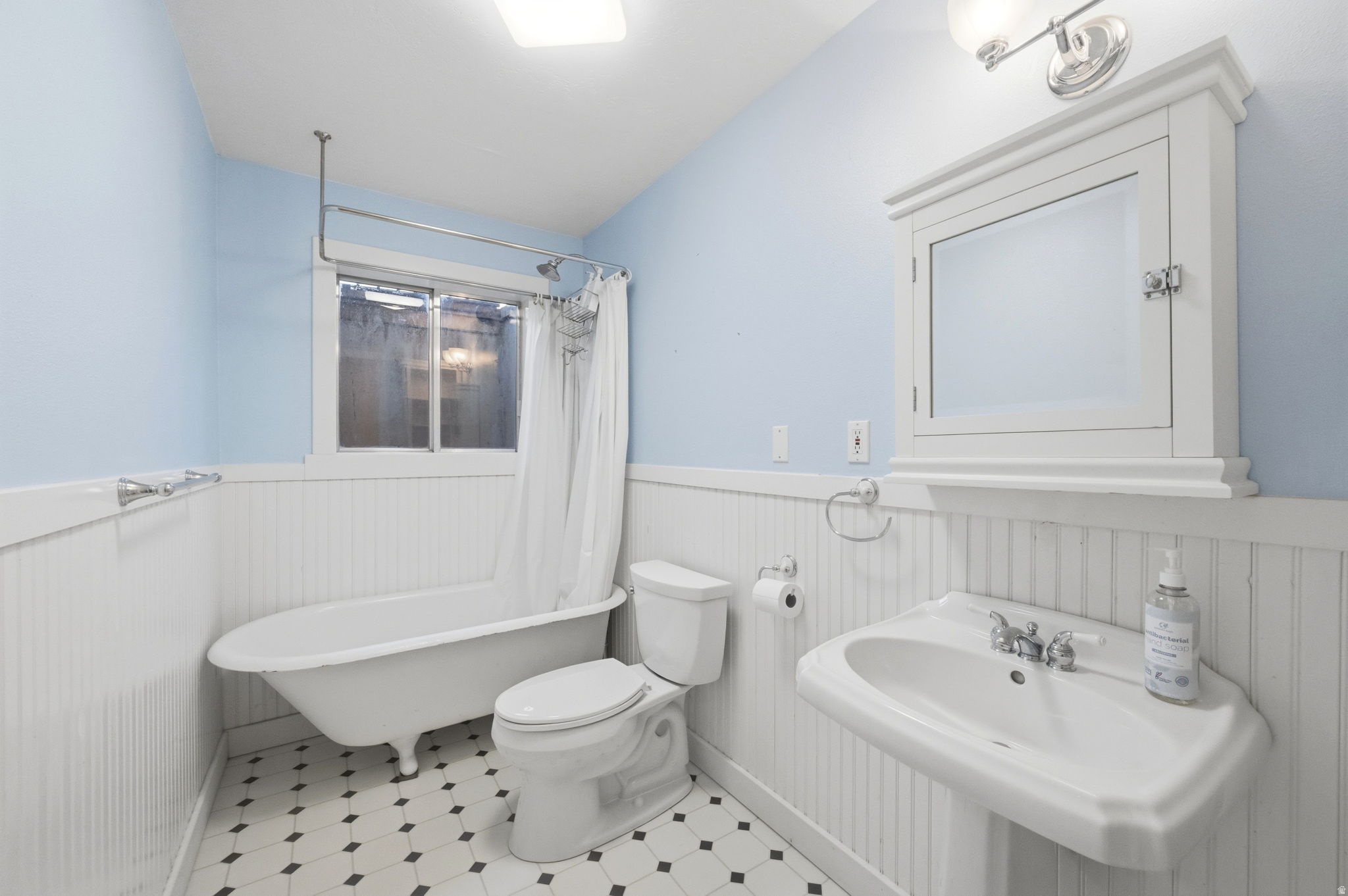 LOT 7 PLAT B TIMPRDG - Residential