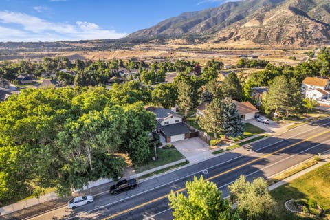Tiny photo for 2600 DEER RUN DR, South Weber, UT 84405 (MLS # 2167714)