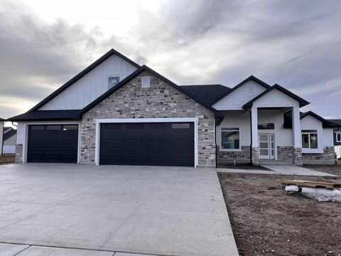 Tiny photo for 1239 N 4925 W, Plain City, UT 84404 (MLS # 2122135)