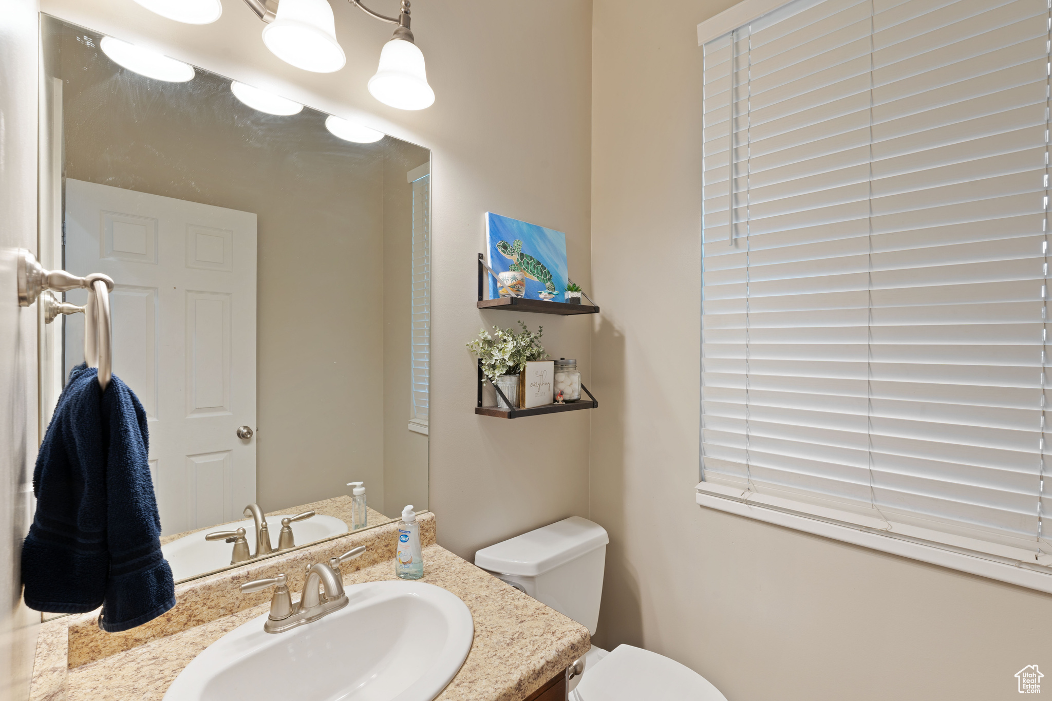 117 S 200, Kaysville, Utah image 11