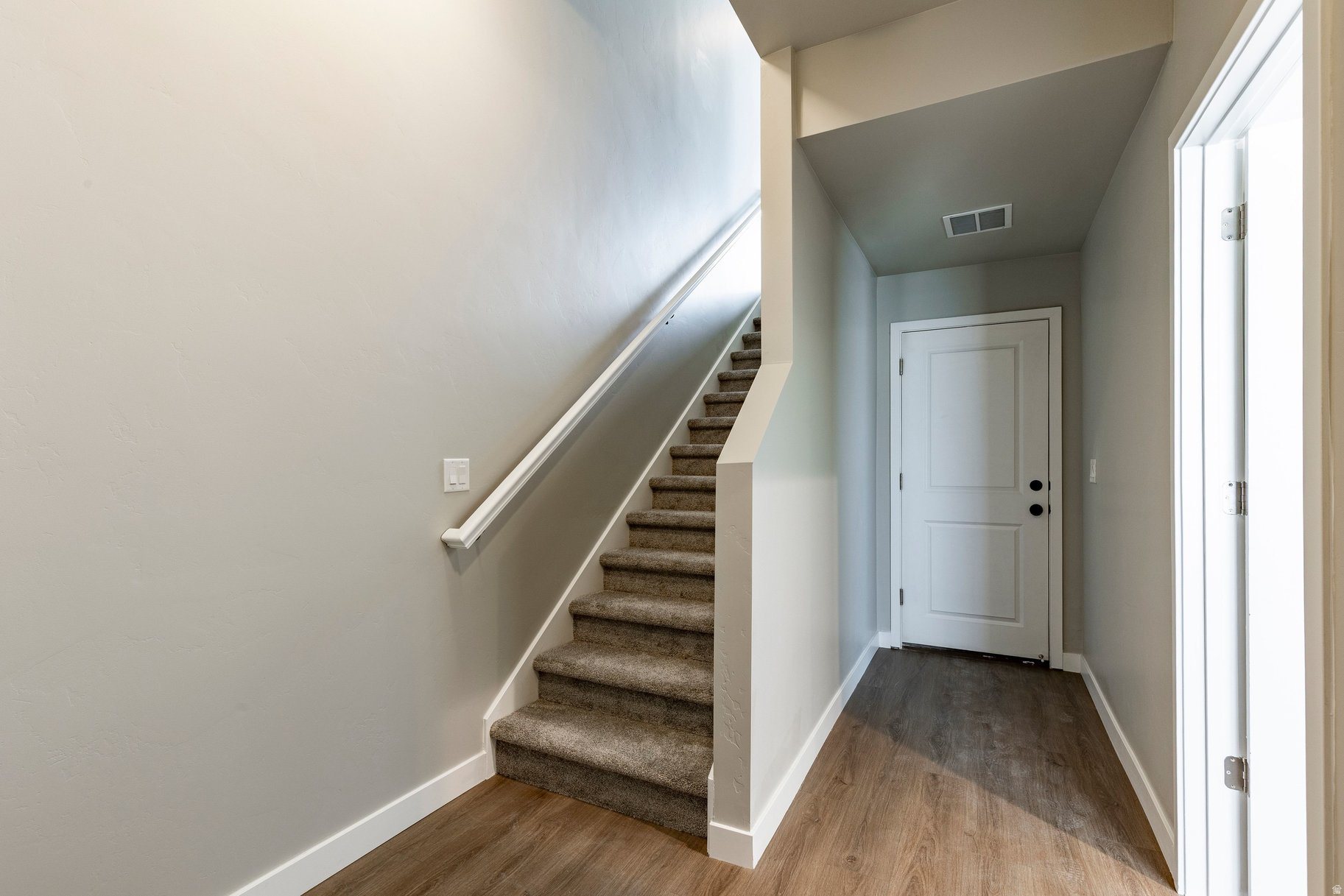 HERRIMAN TOWNE CENTER - Residential Lease