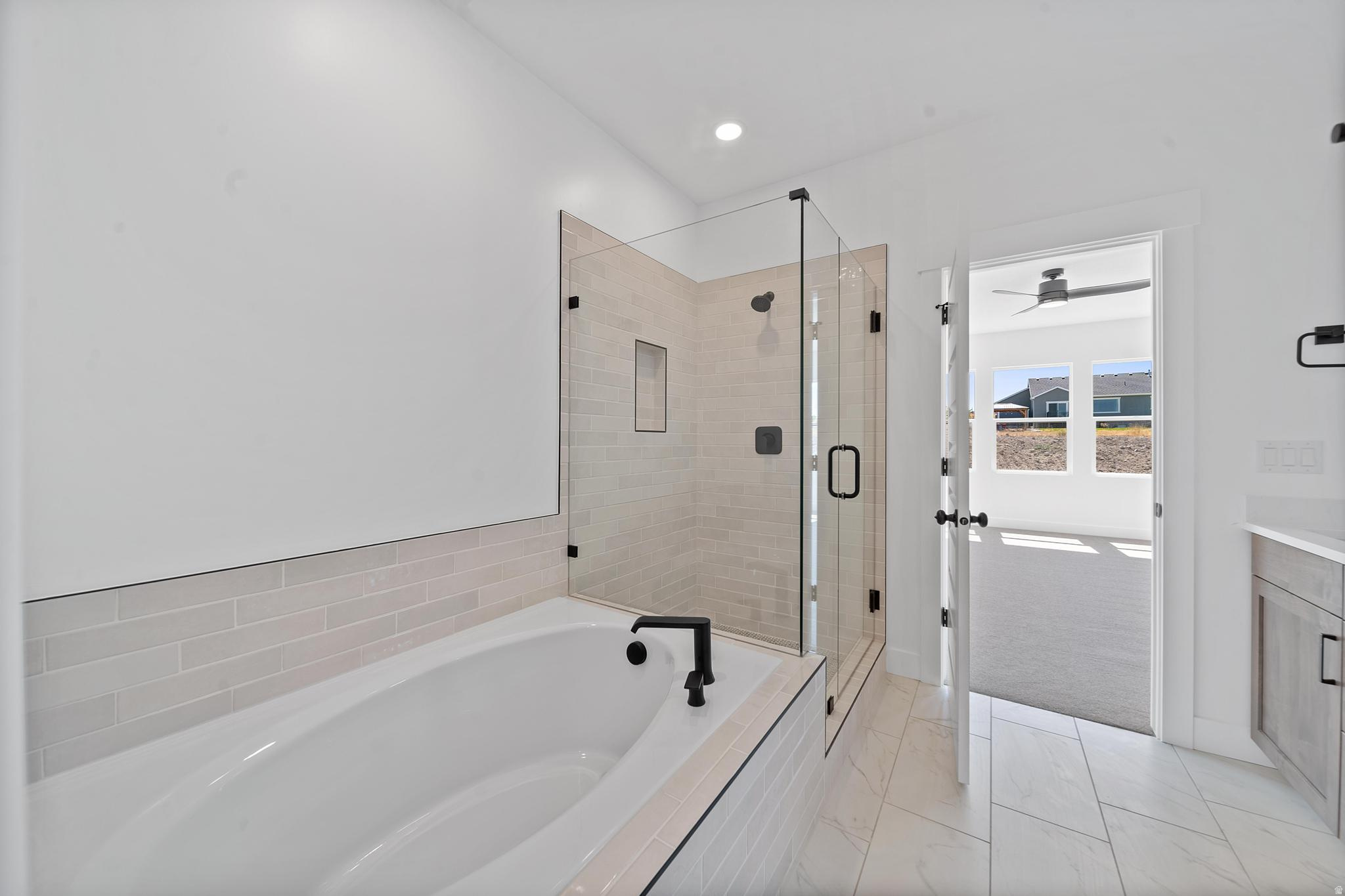 LAKE POINT VISTAS PLAT 1 SUBDIVISION - Residential